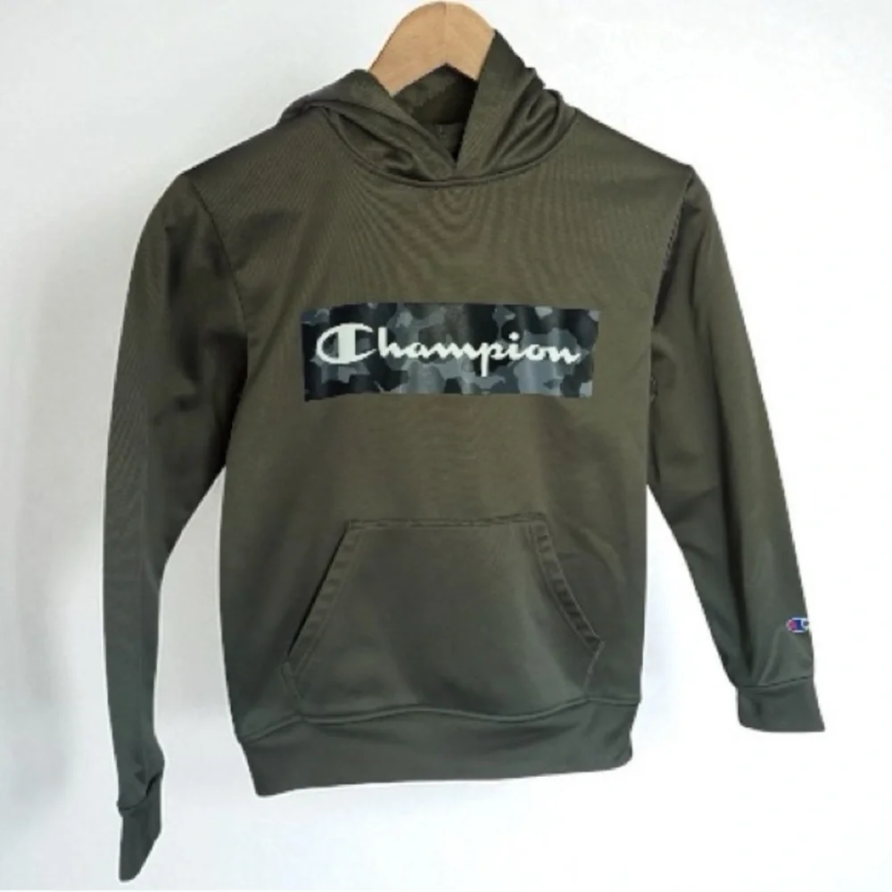 Boys Champion Olivie Green Hoodie Youth 10/12 - Picture 1 of 3